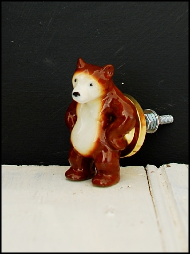 bear, cupboard, knob, ceramic, door